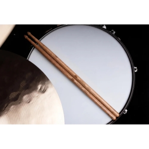 MEINL • 5B Waxed American Hickory SB702 • Палки за барабани