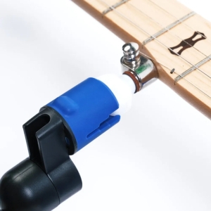 MUSIC NOMAD • Grip One - All in ONE String Winder, Cutter, Puller • Мултитул за струни