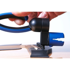 MUSIC NOMAD • Grip One - All in ONE String Winder, Cutter, Puller • Мултитул за струни